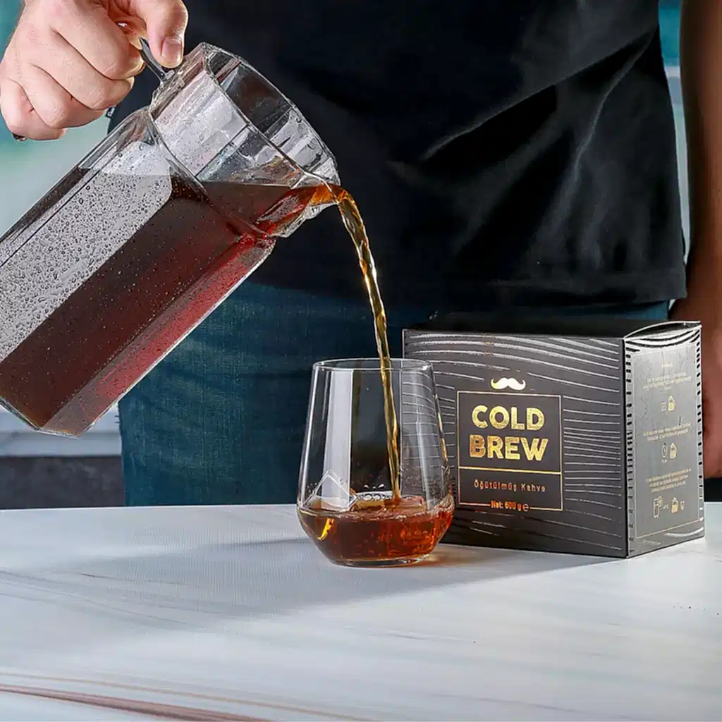 Yaz Aylarının Vazgeçilmezi Cold Brew Evde Kolayca Nasıl Yapılır